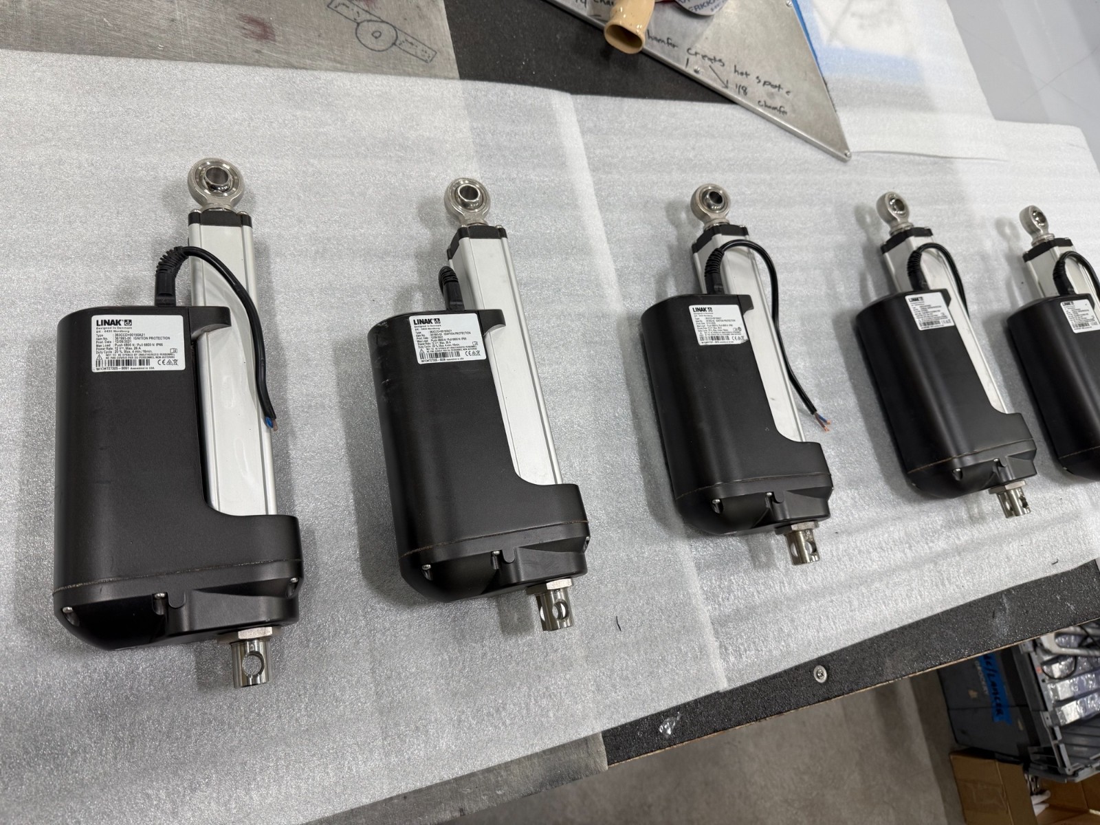 Linak LA 36 Actuator 12 Volt 6" stroke 6,800 Newtons