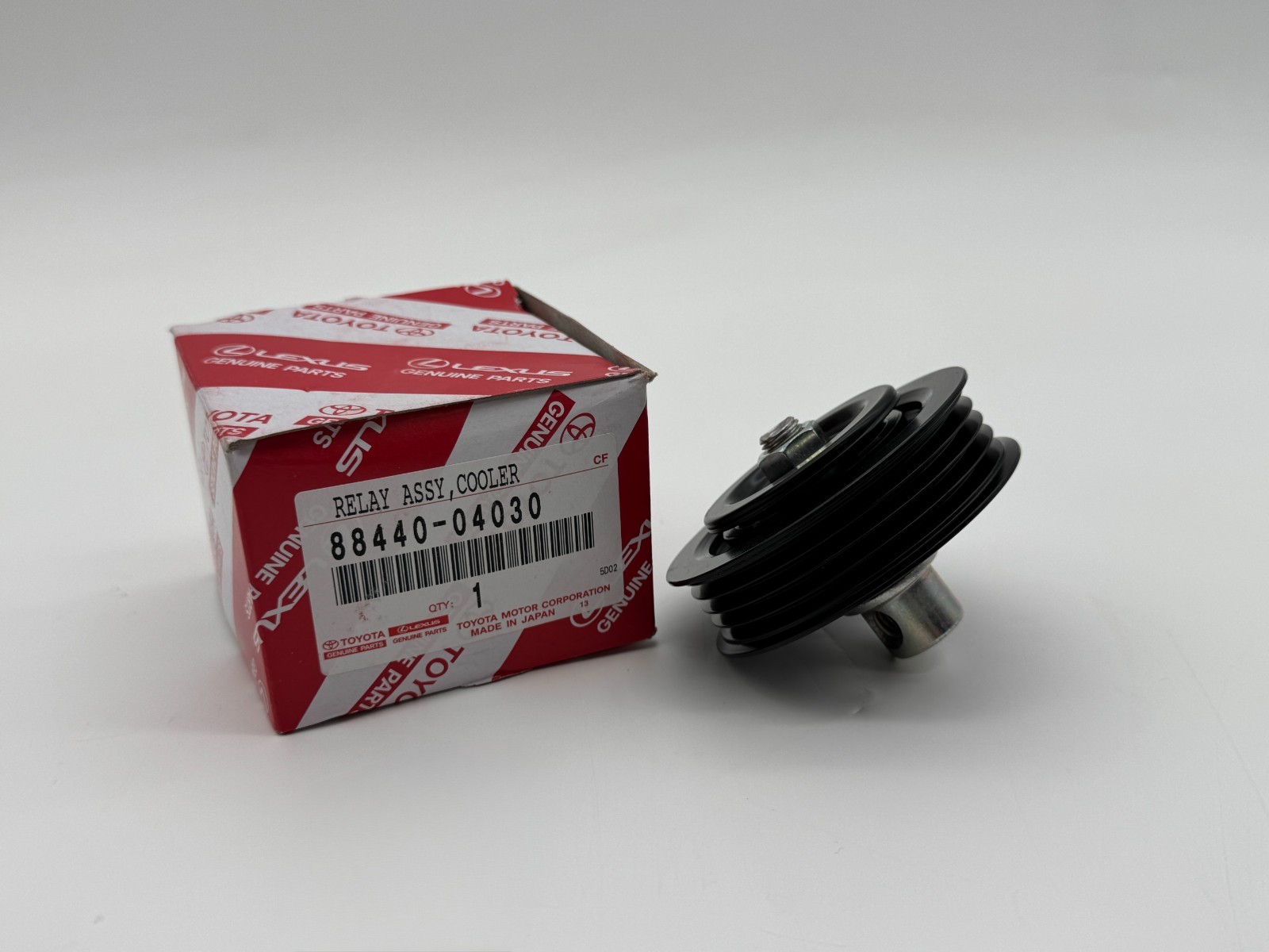 Toyota Tacoma 1995-2004 A/C Idler Pulley Assembly Genuine OEM OE