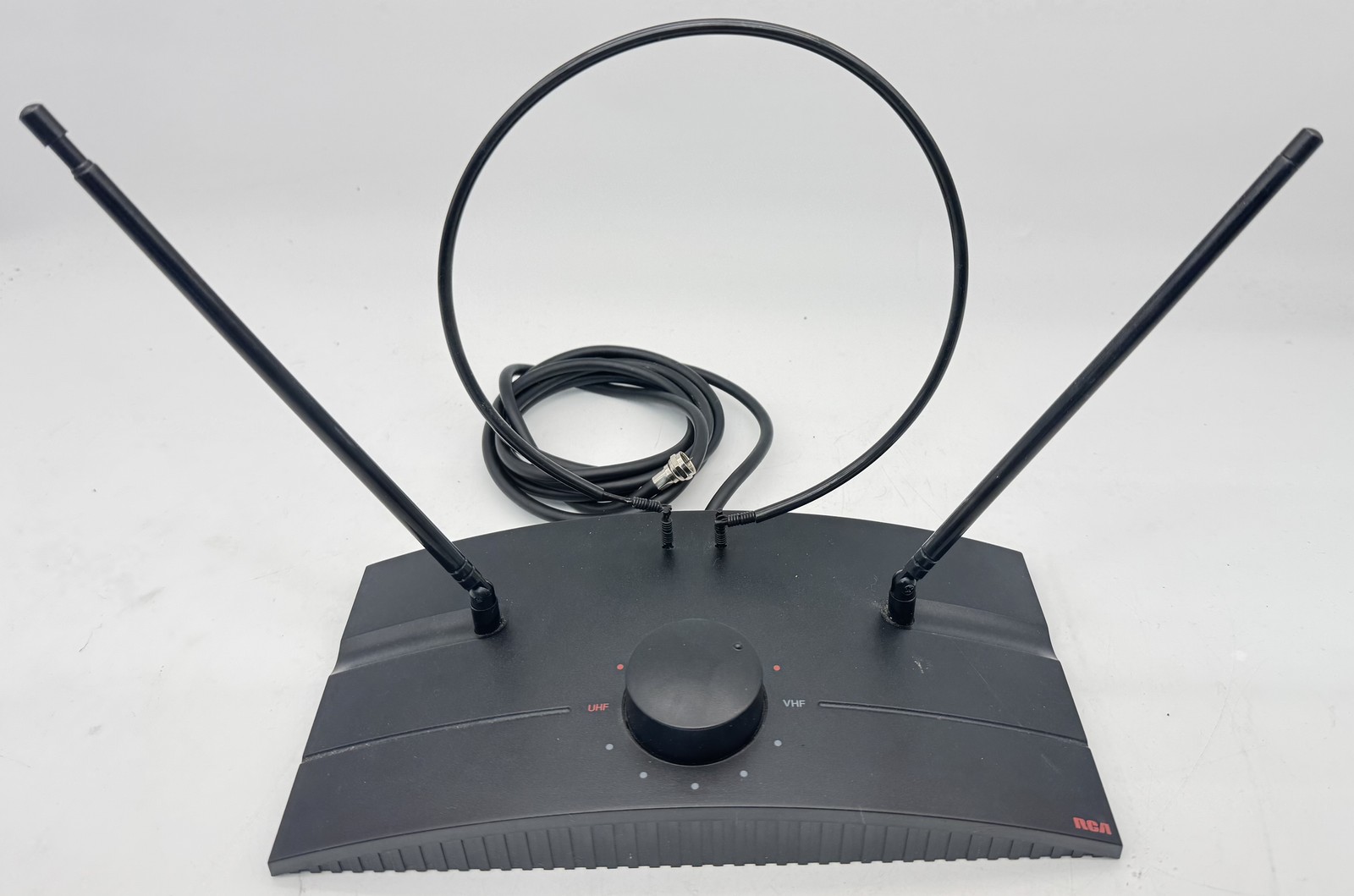 RCA Indoor TV Antenna UHF VHF FM Adjustable Dipole Loop Coaxial Black