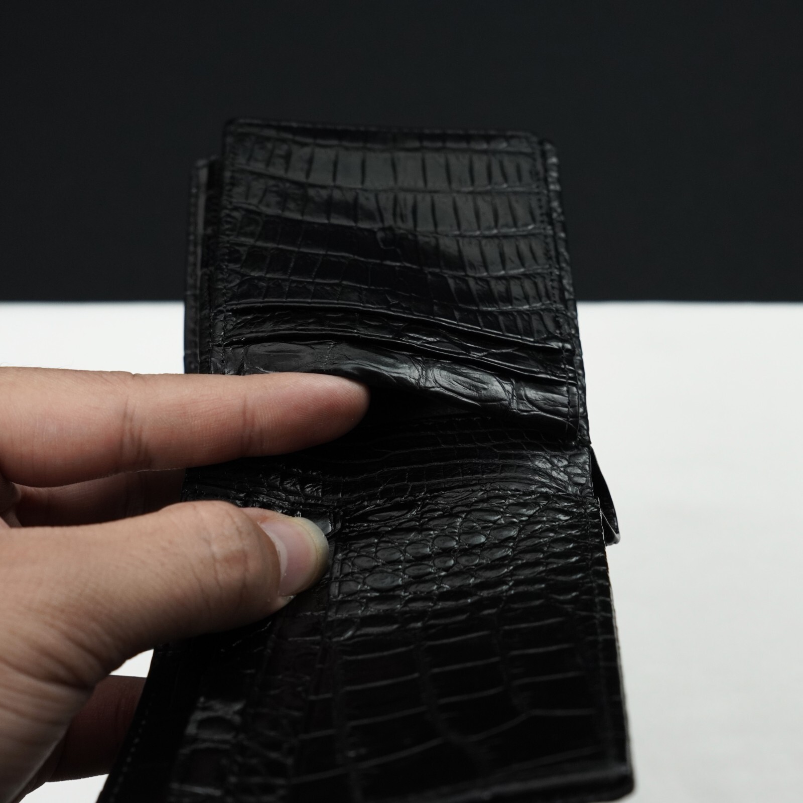 Double Sided Crocodile Black Bifold Leather Wallet Men's Skin Billfold Wallet