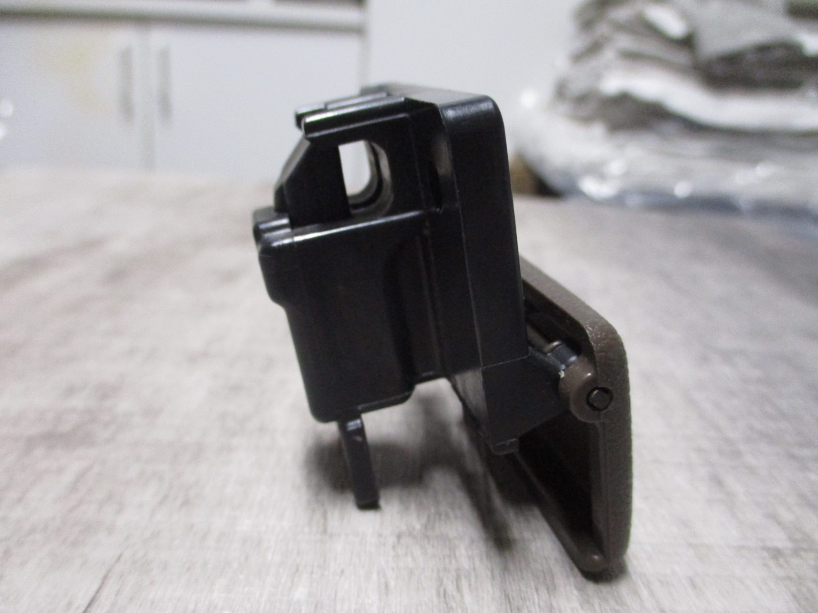 1994-1997 Nissan Hardbody Pickup Pathfinder Altima Glove Box Latch Brown OEM