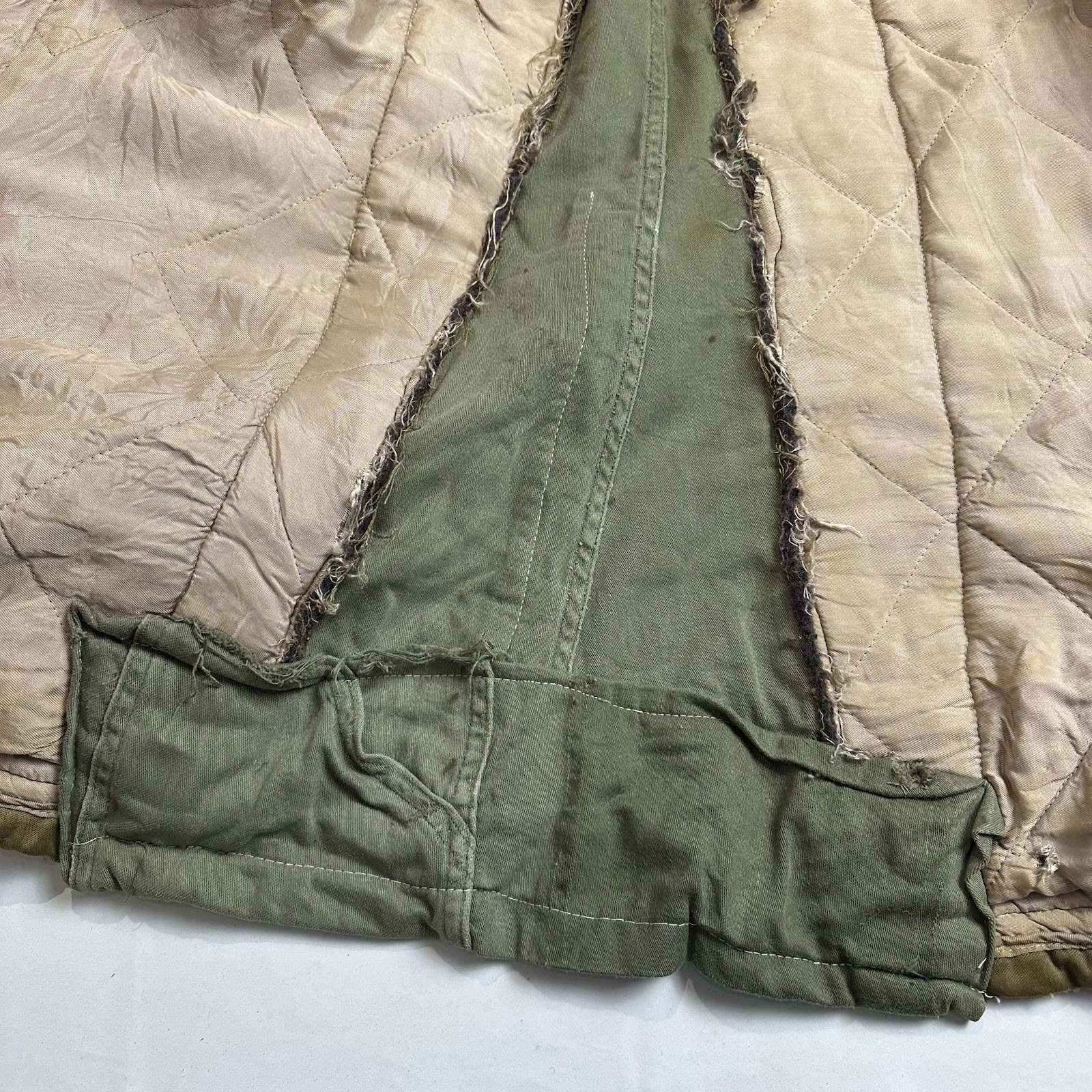 VTG WWII US Military B-9 Parka Cold Weather Jacket L Altered Distressed