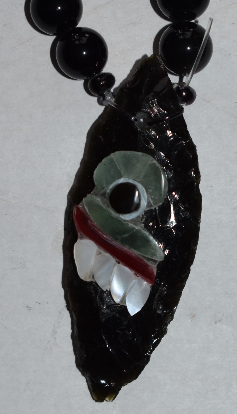 BEAUTIFUL AZTEC TECPATL OBSIDIAN NECKLACE, restrung 11"