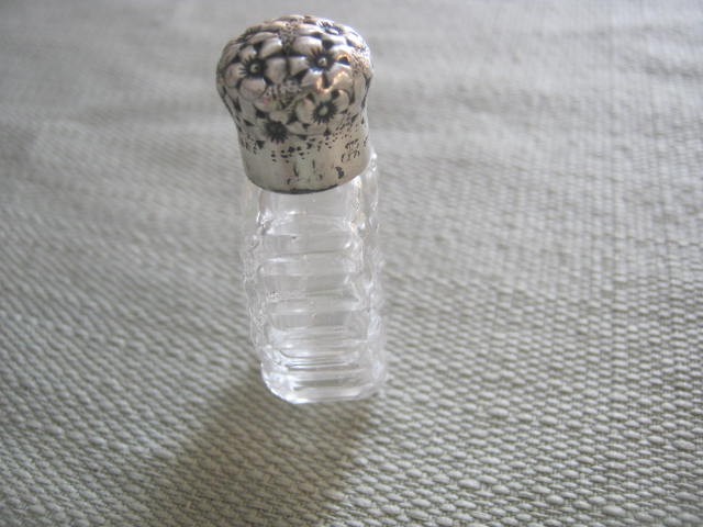 Antique Gorham Whiting Sterling Repousse Top Perfume Scent Bottle, 925 Fine