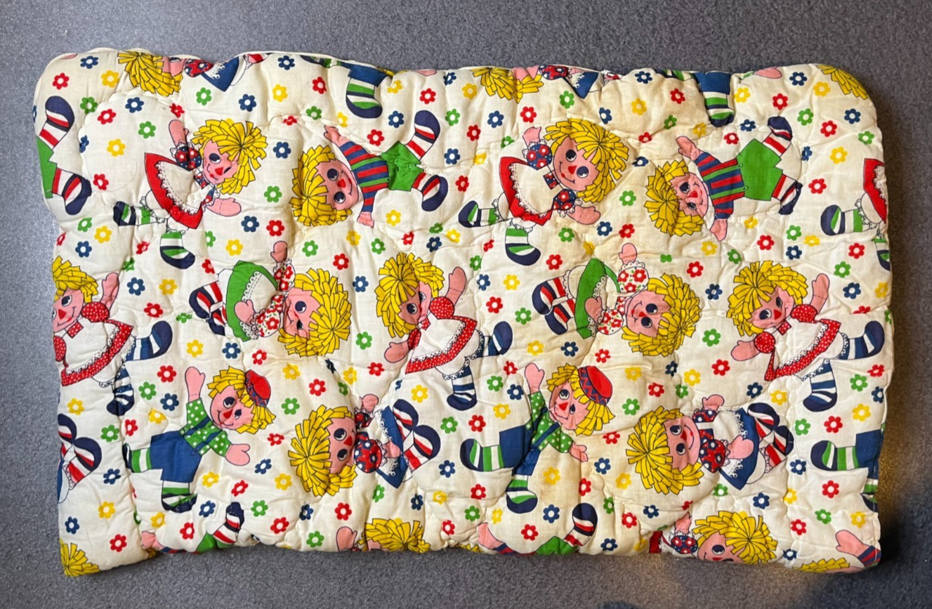 Vintage Raggedy Ann and Andy Child's Sleeping Bag Hand Made? 18 x 30"