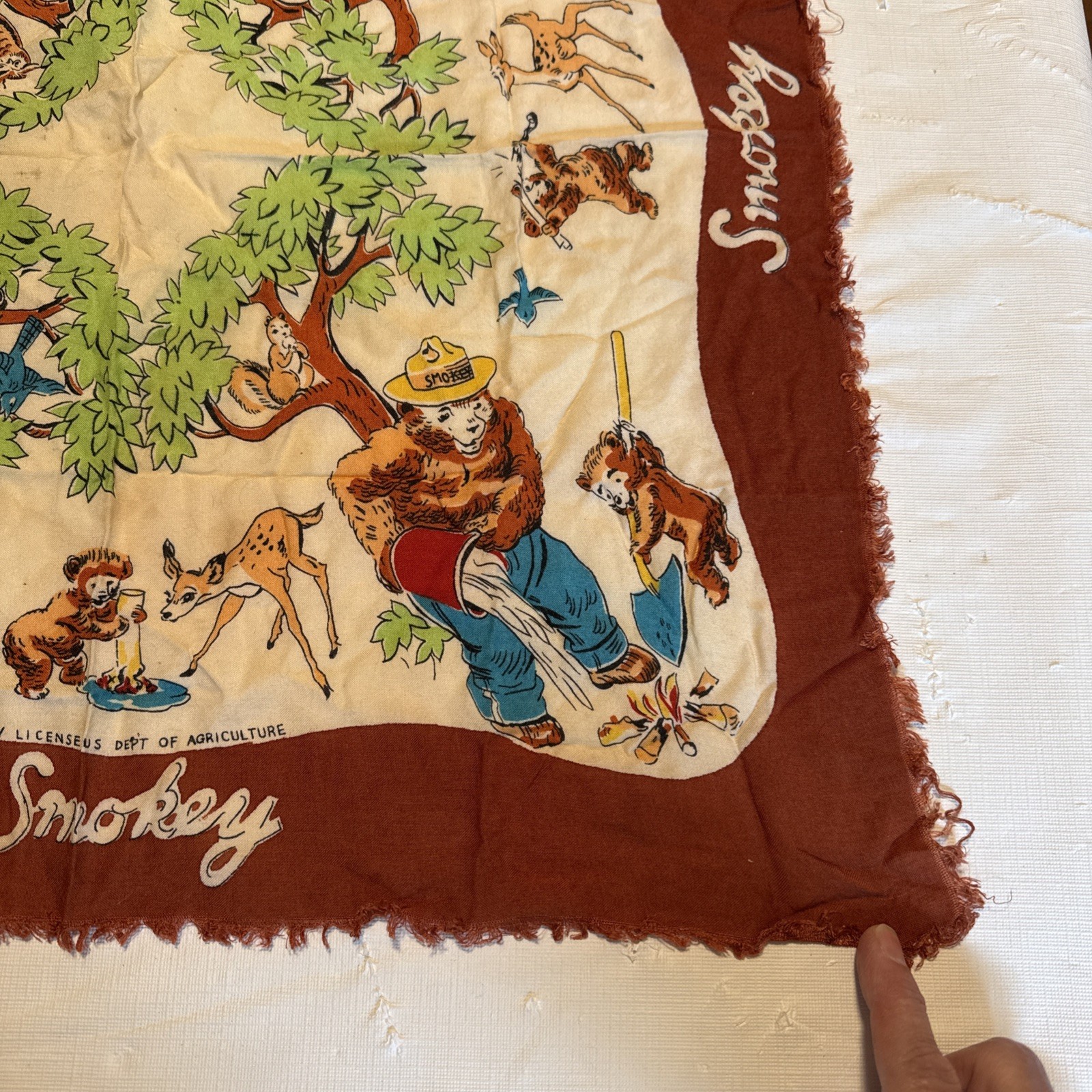 VTG 1940s-50s US Dept Agriculture SMOKEY THE BEAR Forestry Department SCARF-HTF