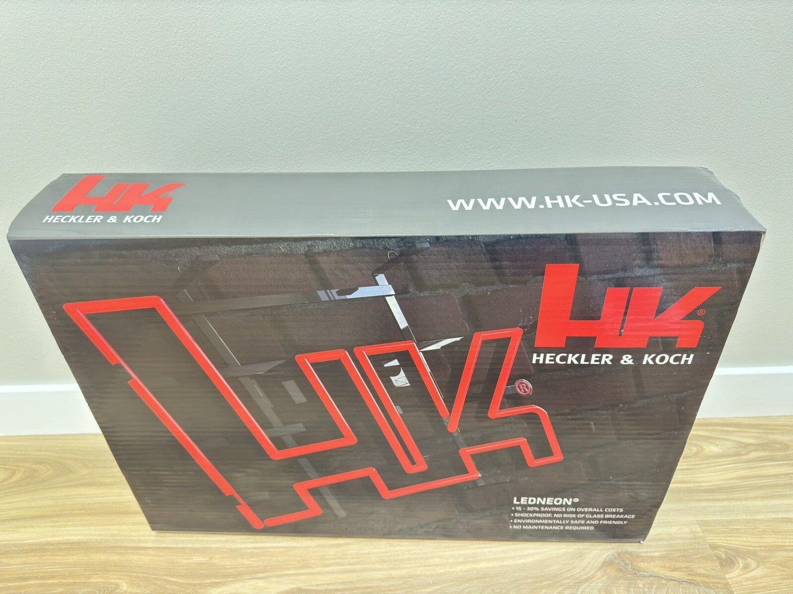 Heckler & Koch New in the Box LED Neon sign w/ wall mount officially licensed HK