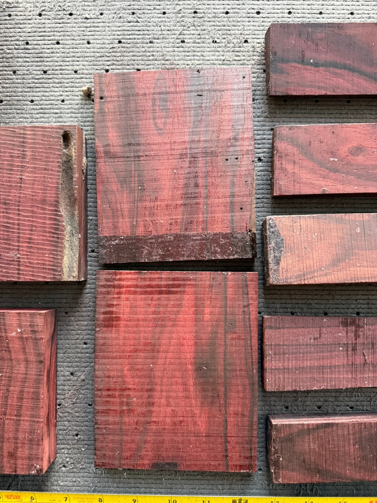 Bois de Rose 6 pounds box #20