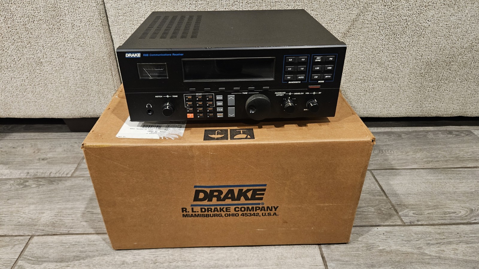 Drake R8B AM SW Ham Radio Shortwave Receiver ***PROUDLY MADE IN THE USA***