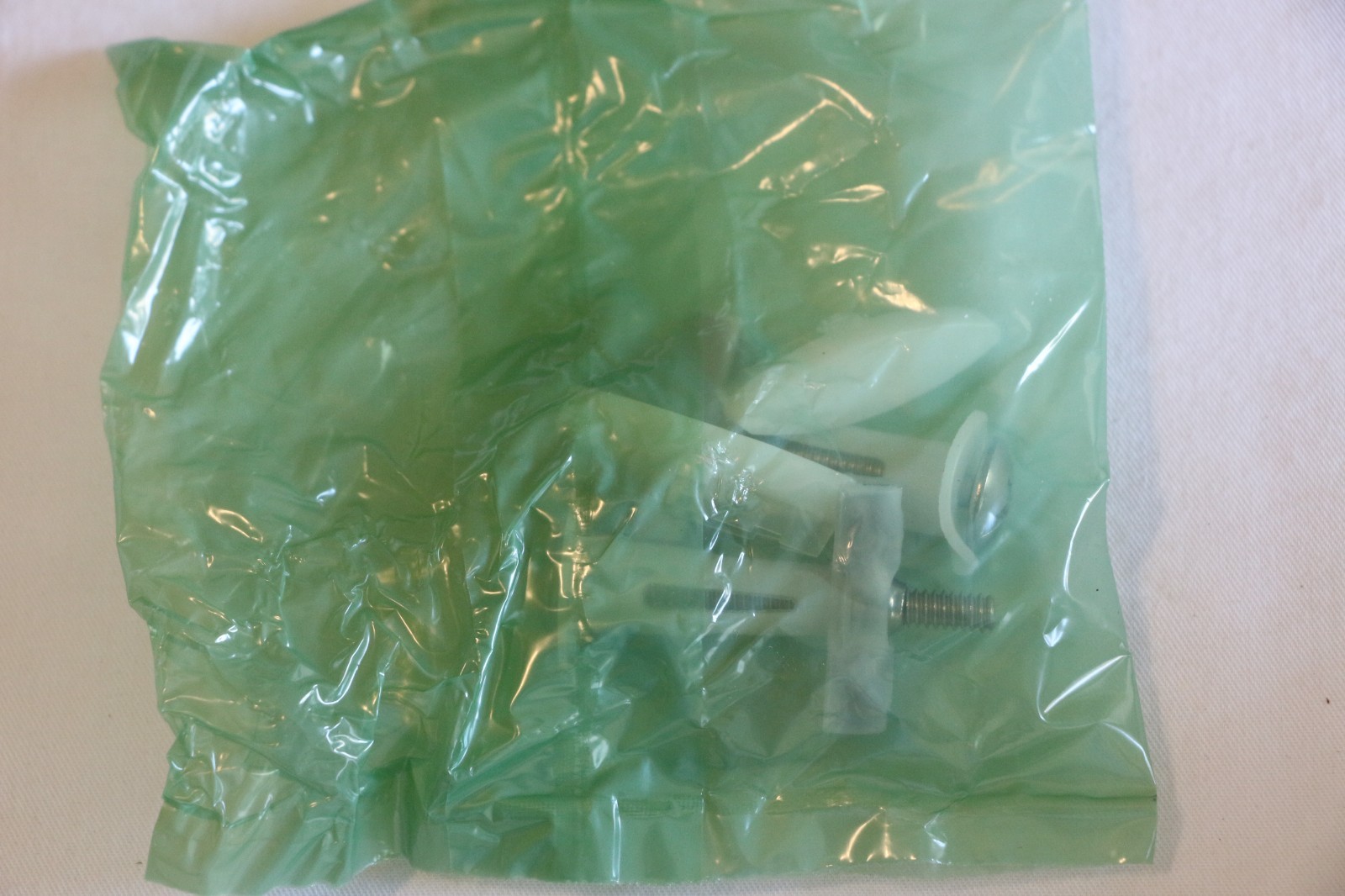 Kohler Cachet Elongated Closed-Front Toilet Seat/Soft Close K-4636-RL-96