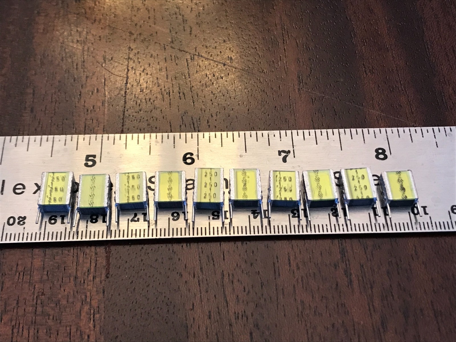 (Lot of 10) NOS Siemens MKT Audio Capacitors .1uf 250v 100nf Hi-Q!!!