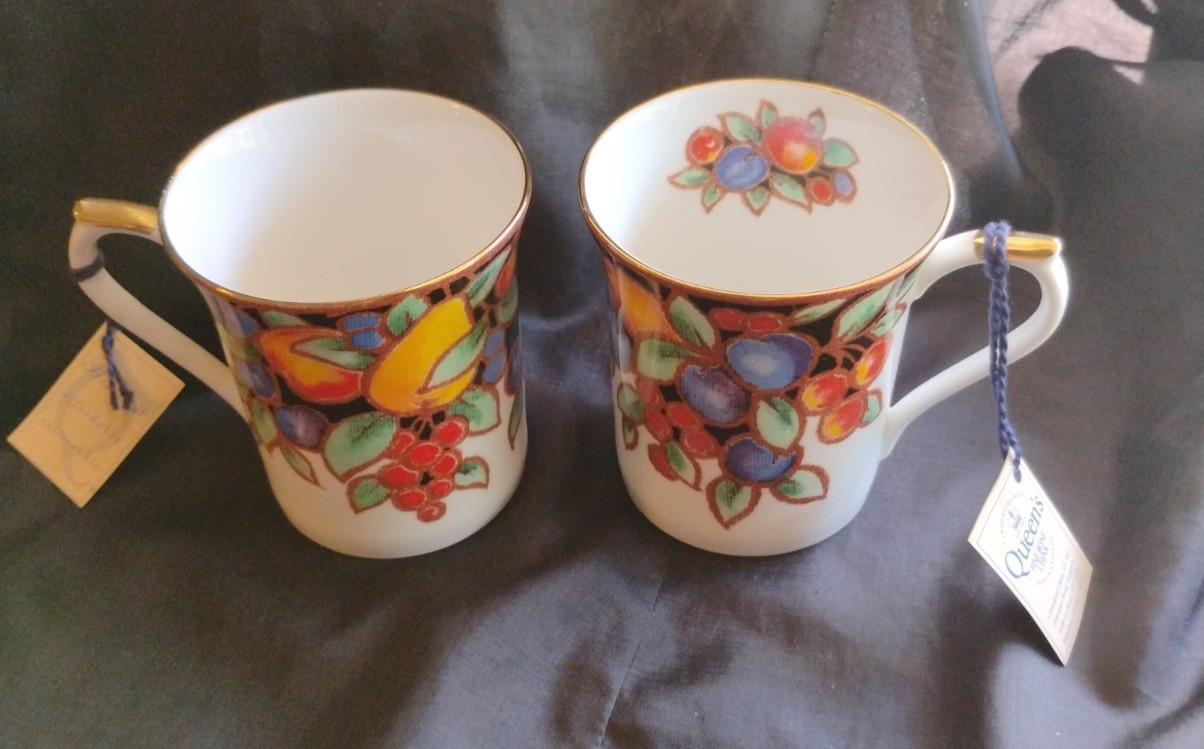 New with Tag Queens Fine Bone China "Covent Garden" Pattern Mugs, Set of 2