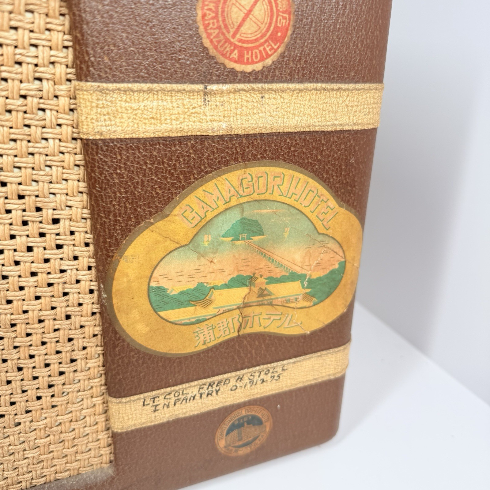 Rare Vintage 1940 GE General Electric JB-630 Carryabout Portable Radio