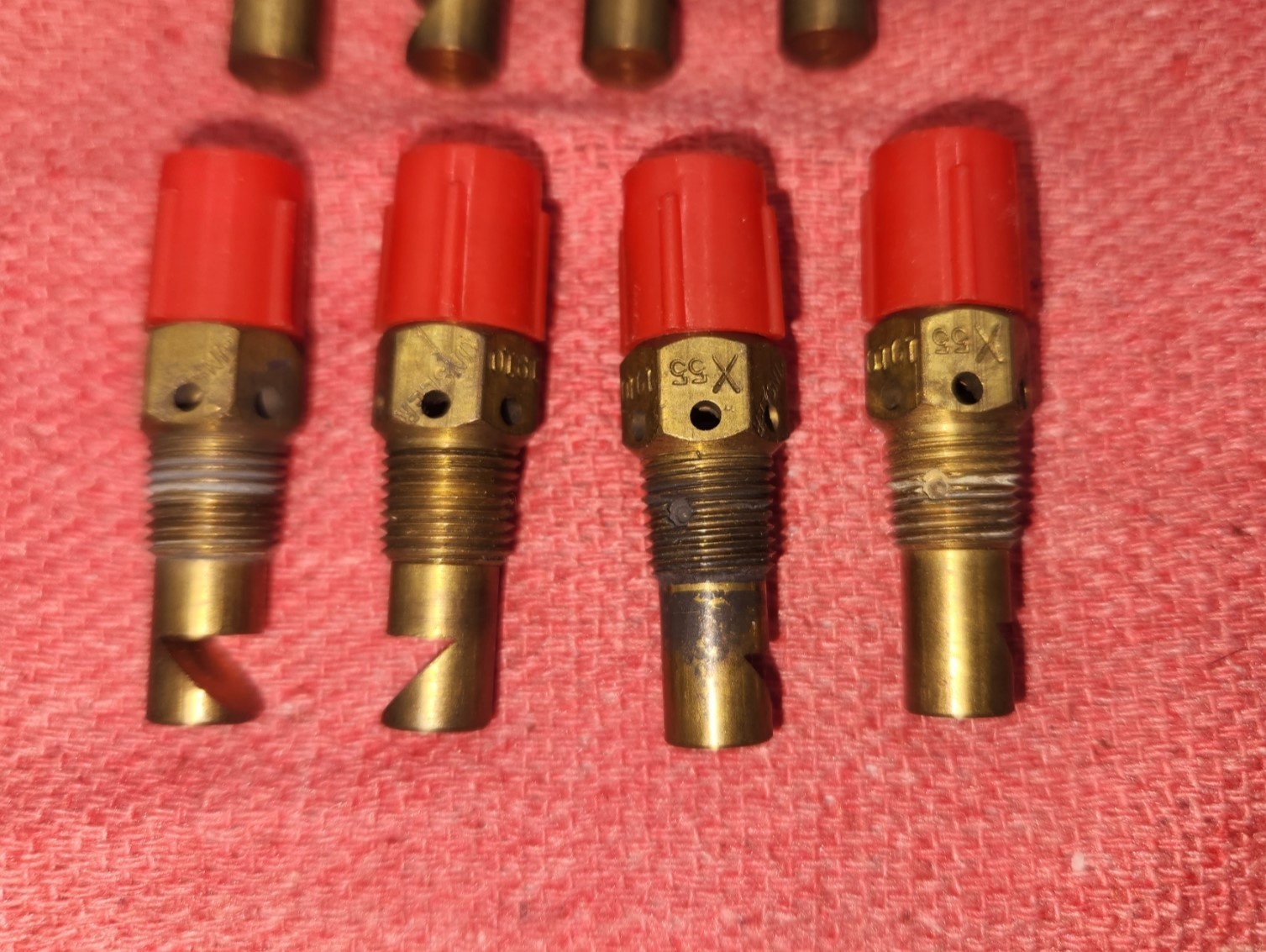 Kinsler X55-1910 Fuel Injection Nozzles - Set of 8 Nozzles - Racing