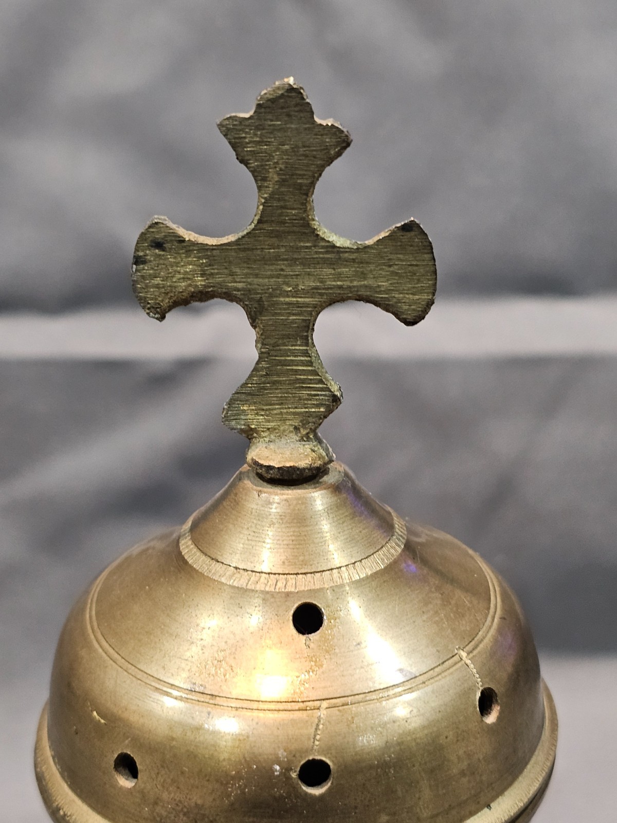 Incense Censer Antique Spiritual Religious Incense Censer Cross on Lid 7"