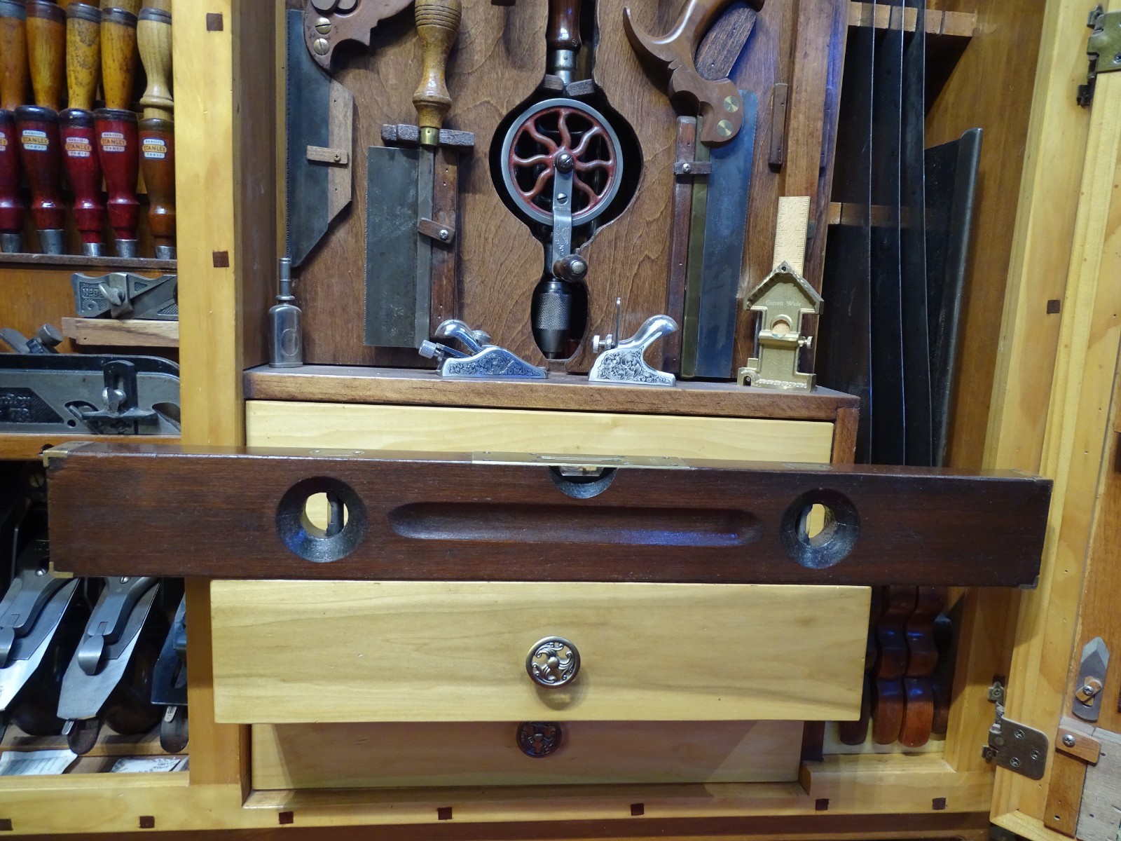 Stanley Rule & Level 26" No. 13 Adjustable Level & Plumb Refurbished Condition.