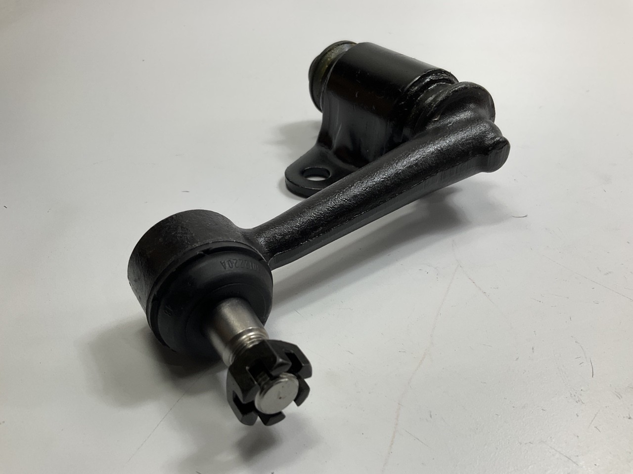 TRW JIA226 Steering Idler Arm For 1987-1993 Mazda B2200 B2600, 1987 B2000