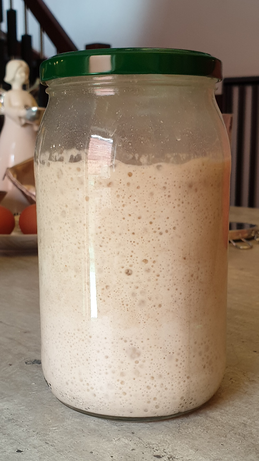 San Francisco SOURDOUGH STARTER WELL OVER 220 YRS OLD VERY STRONG VERY SOUR