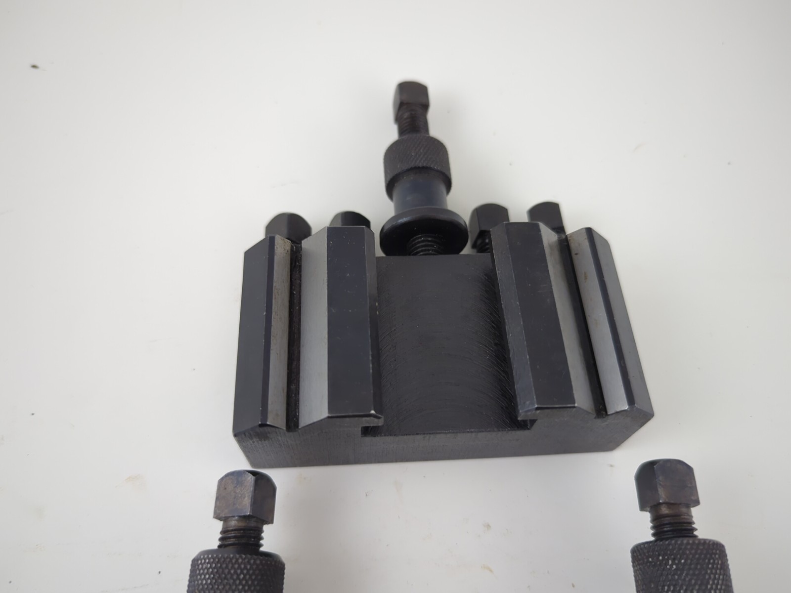 Mecanizados Huesca MH90 Quick Change Tool Post w/ (5) Tool Holders & Wrench