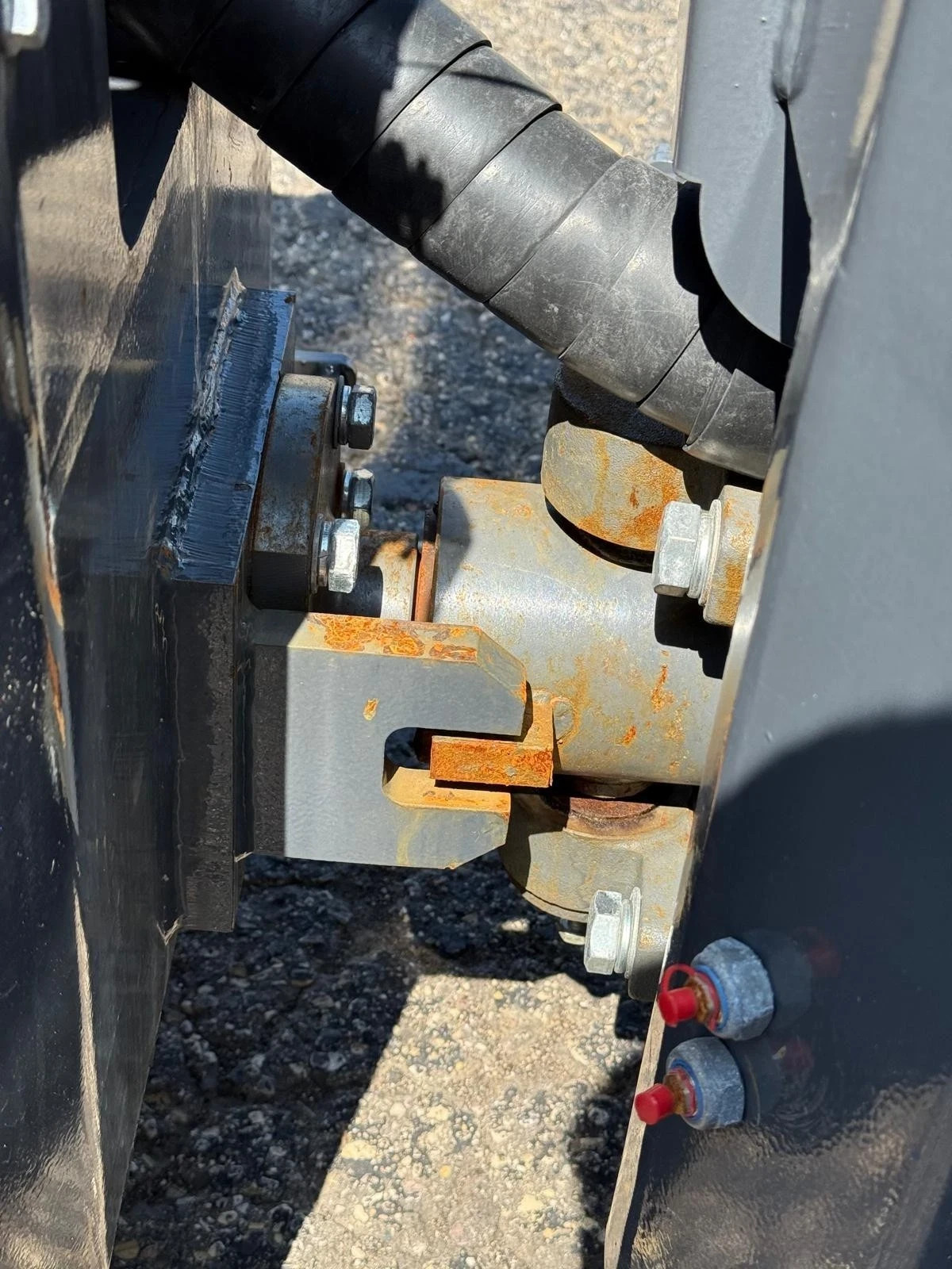 1 Ton Asphalt Roller BRIGGS & STRATTON ENGINE - EPA certified