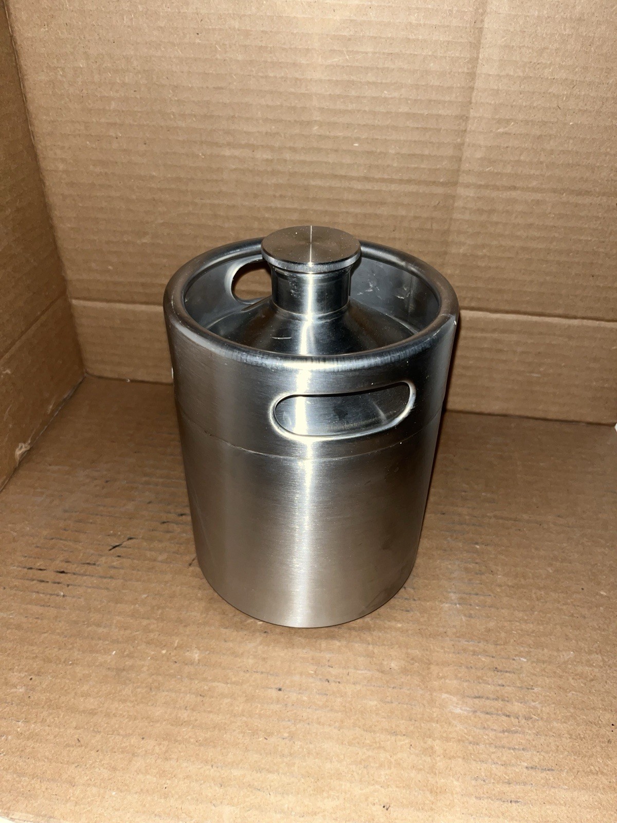 64OZ Mini Keg Growler Tap Stainless Steel Portable Beer Keg