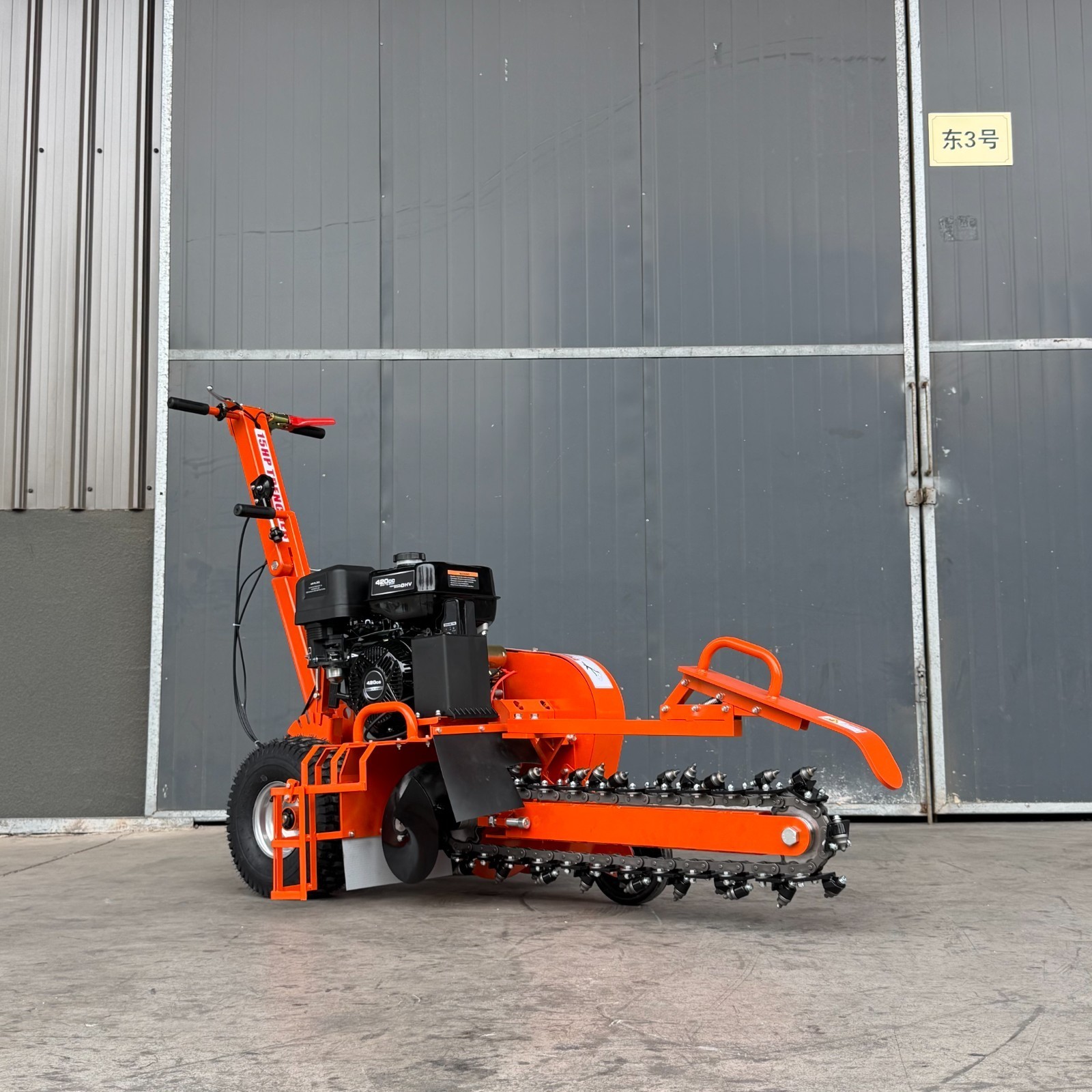 Gas Walk Behind Trencher 15HP Electric Start 24" Depth for Landscaping