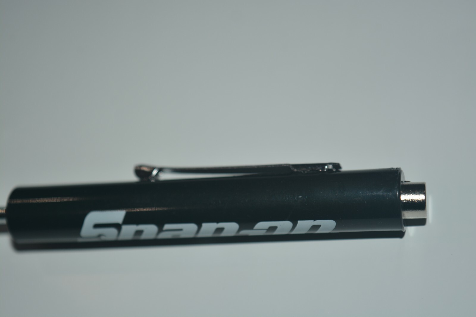 Promotional Snap on Tools Flat head Pocket clip Screwdriver & strong Magnet Top