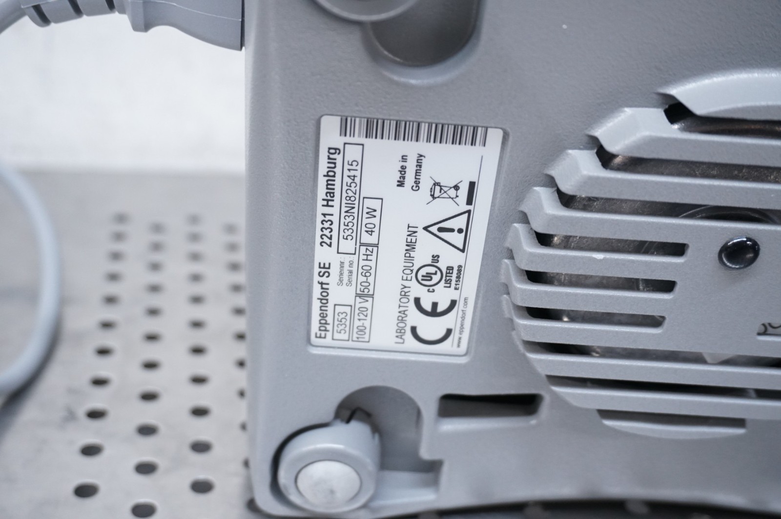 Eppendorf MixMate Mixer 5353 Laboratory Mixer Without Holder