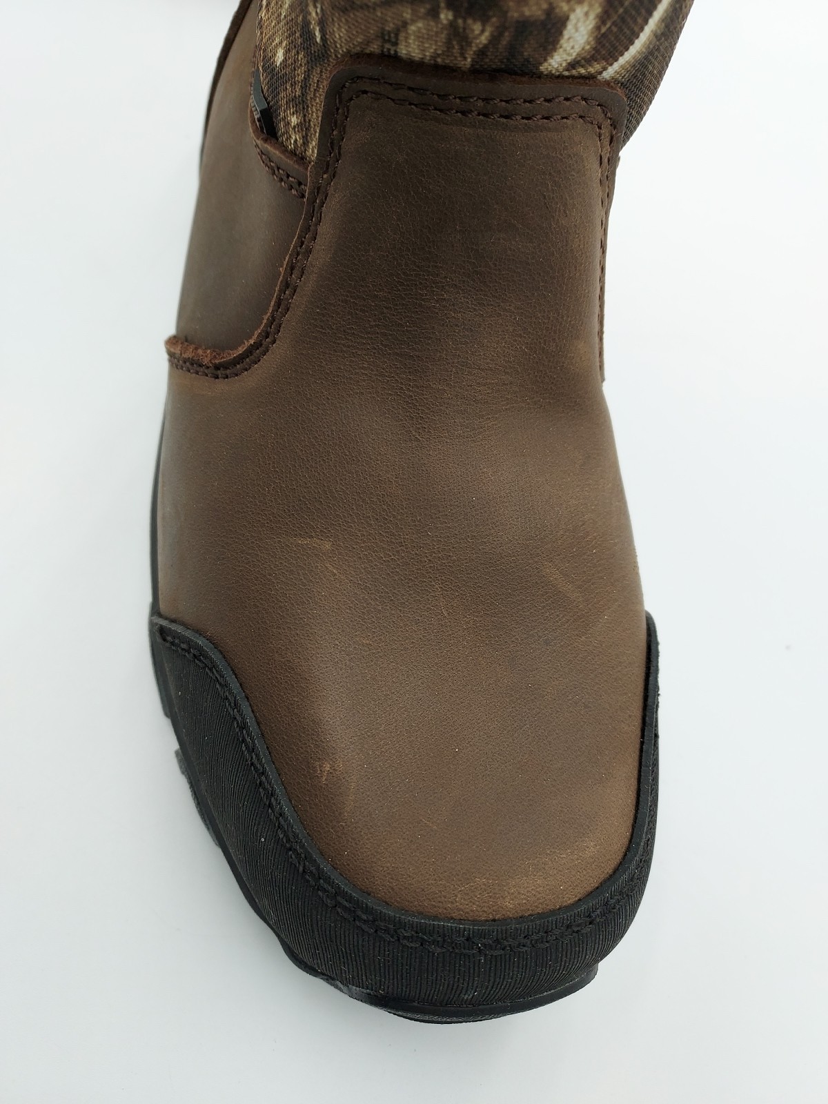 Magellan Outdoors Womens Sz 7B Snake Shield Armor 3.0 Realtree Edge APX (K4-D2)