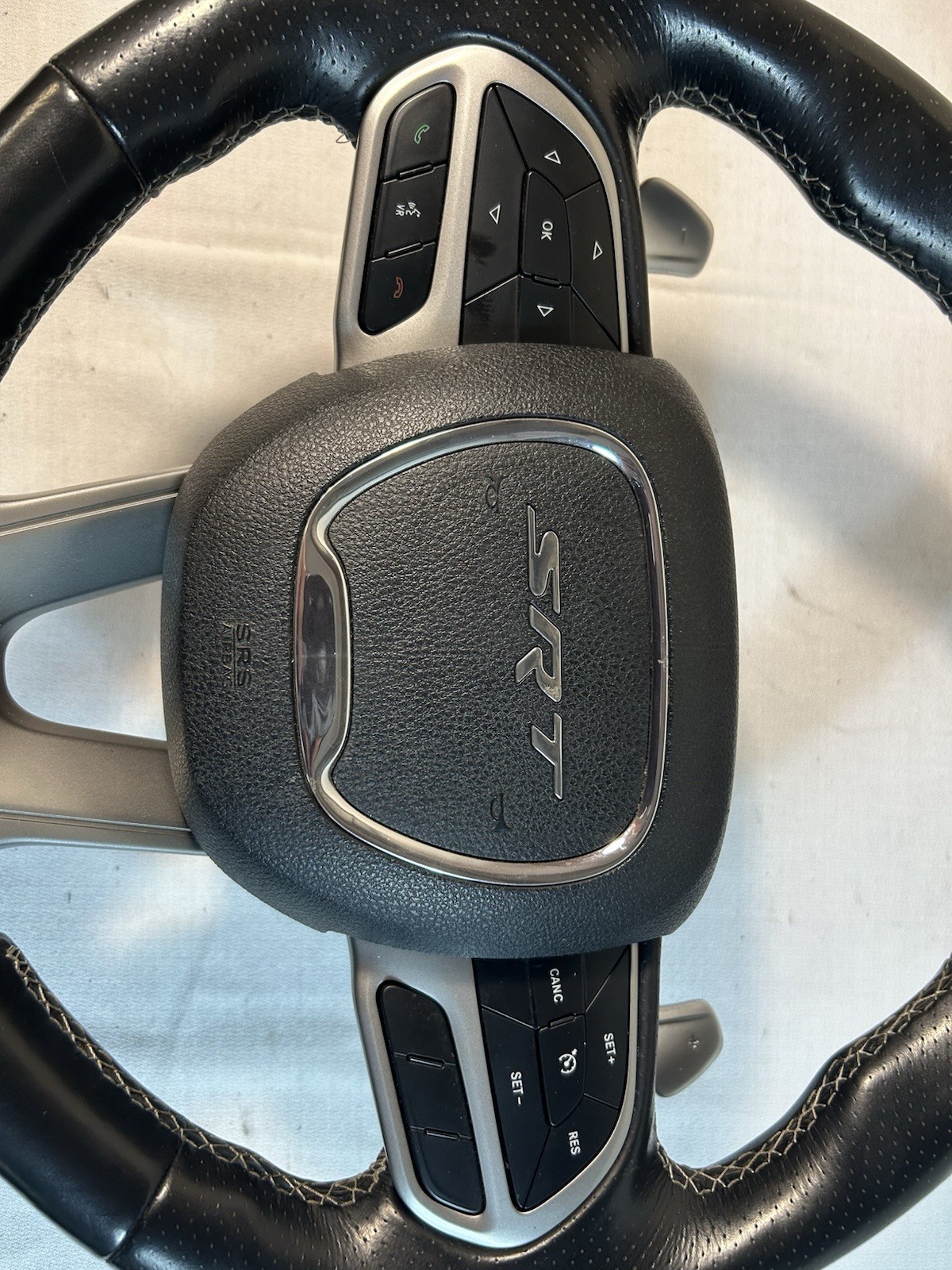 2021 Dodge Charger HELLCAT Steering Wheel Assembly COMPLETE OEM USED