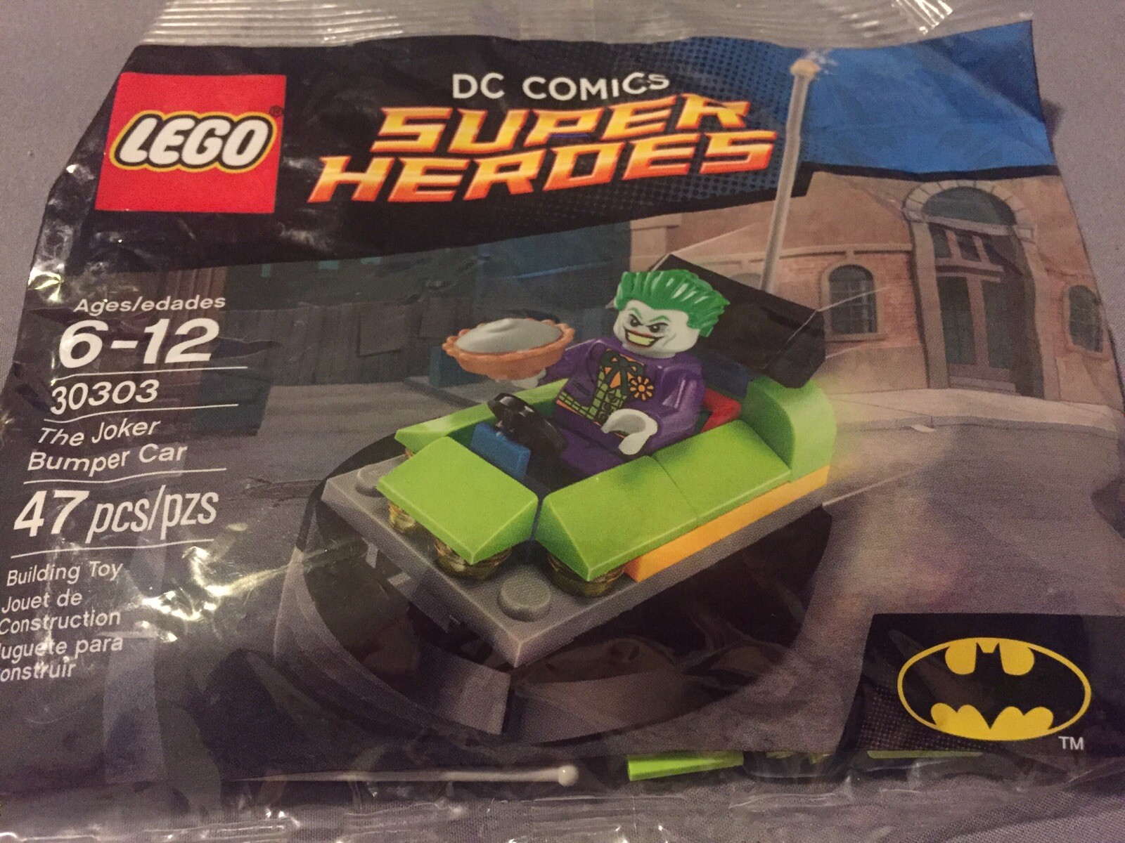 LEGO 30303 DC Super Heroes The Joker Bumper Car Polybag Joker Minifig