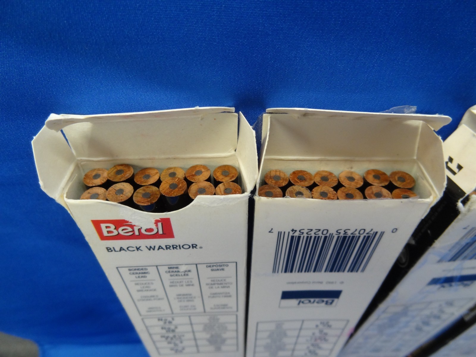 Berol (46) Black Warrior No. 2 HB Pencil Round Writing 372-2 Medium-Soft 1992