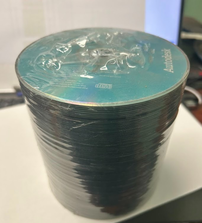 NEW 100 Count Spindle of AutoCAD 2006 Autodesk CD Rom Cd's 00126-051452 WIN XP