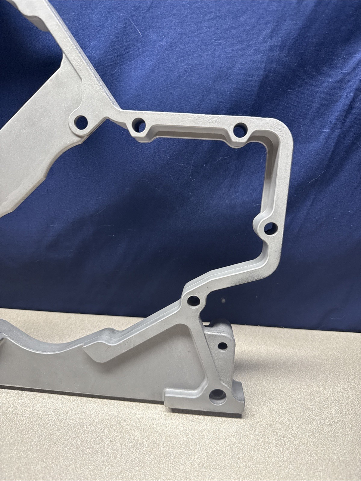 5.9L Cummins TIming Gear Housing 3970305 3970306 TIMING COVER 03-07 Ram 2500