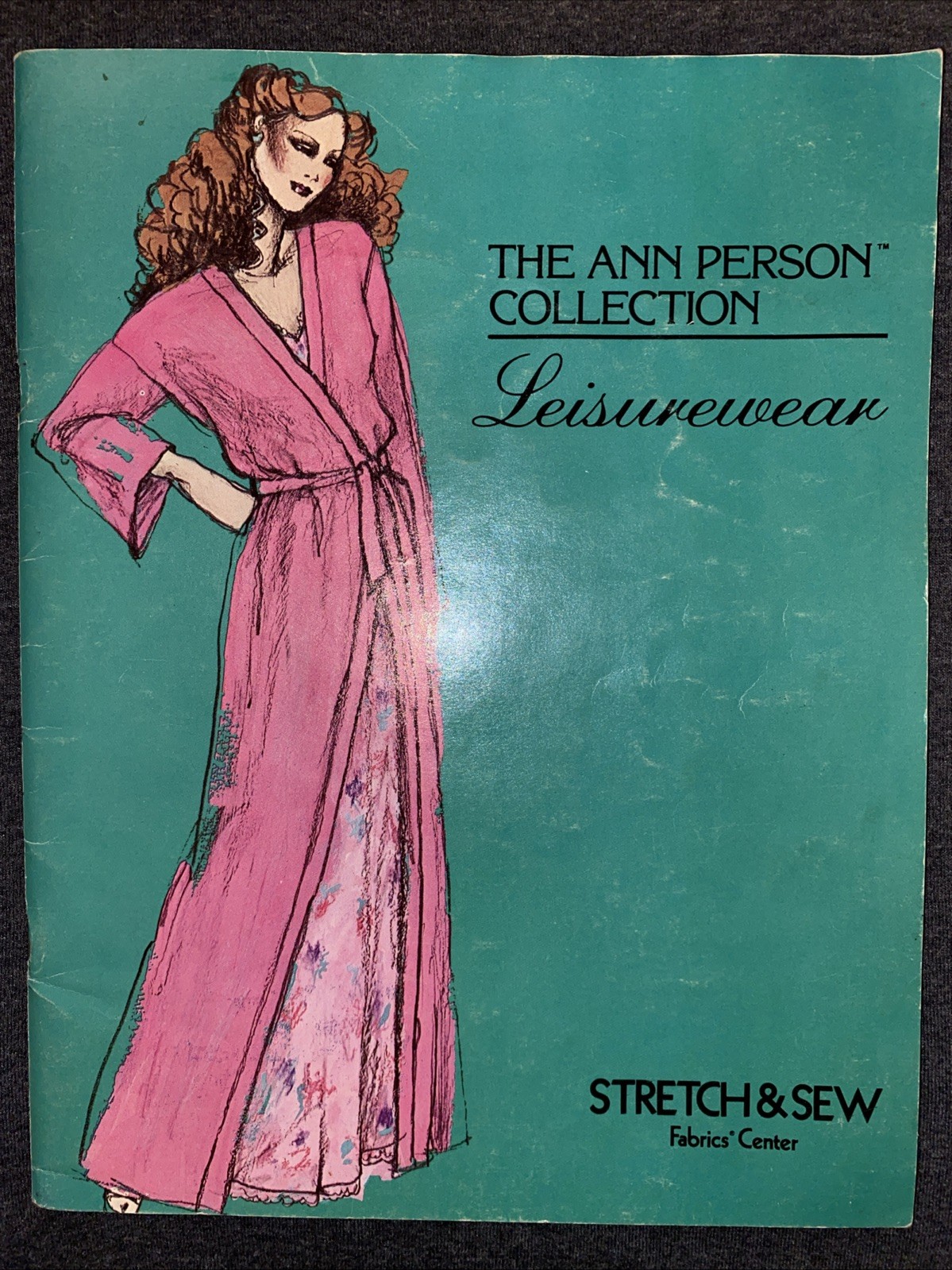 The Ann Person Collection: Leisurewear : Stretch & Sew 1980 paperback  READ