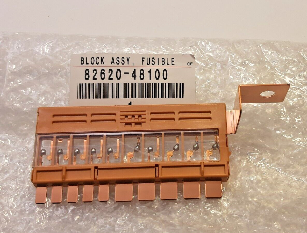 GENUINE OEM TOYOTA 08-13 HIGHLANDER| 09-15 VENZA FUSIBLE LINK BLOCK 82620-48100