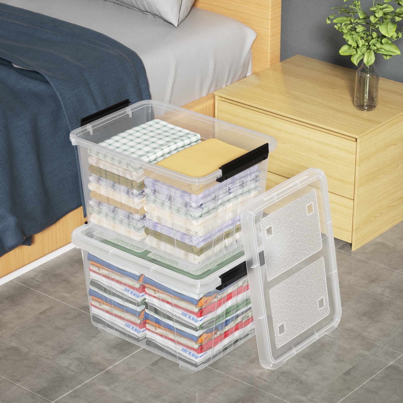 Kekow 30 Quart Gasket Box Stackable Storage Bin with Latching Lid &Wheels 4 Pack