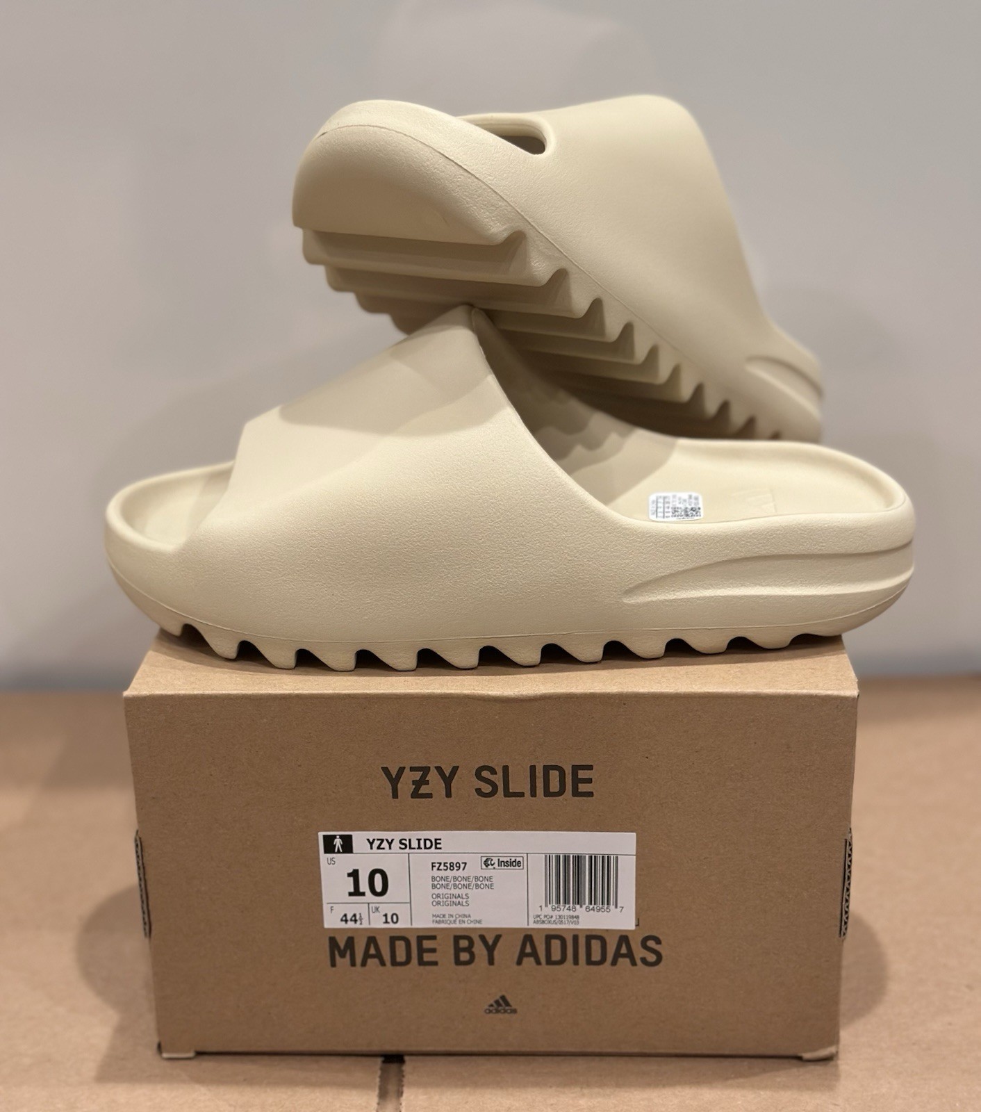 Adidas Yeezy Slide Bone SIZES 7-13 | 100% AUTHENTIC | FAST SHIP | FZ5897