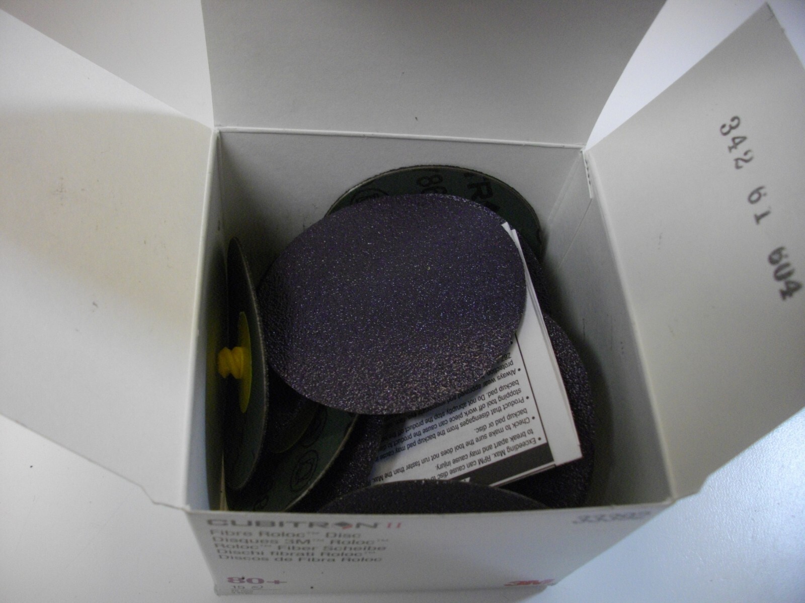 3M 33392 Cubitron II 3" sanding disc 80+ Grit box of 15 each