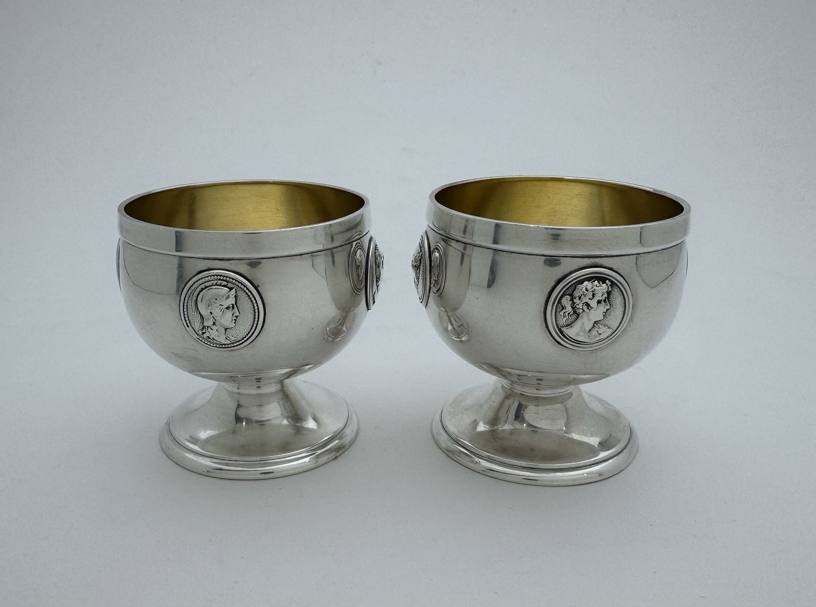 Magnificent Gorham Medallion Aesthetic Sterling Silver Gilt Master Salt Cellars