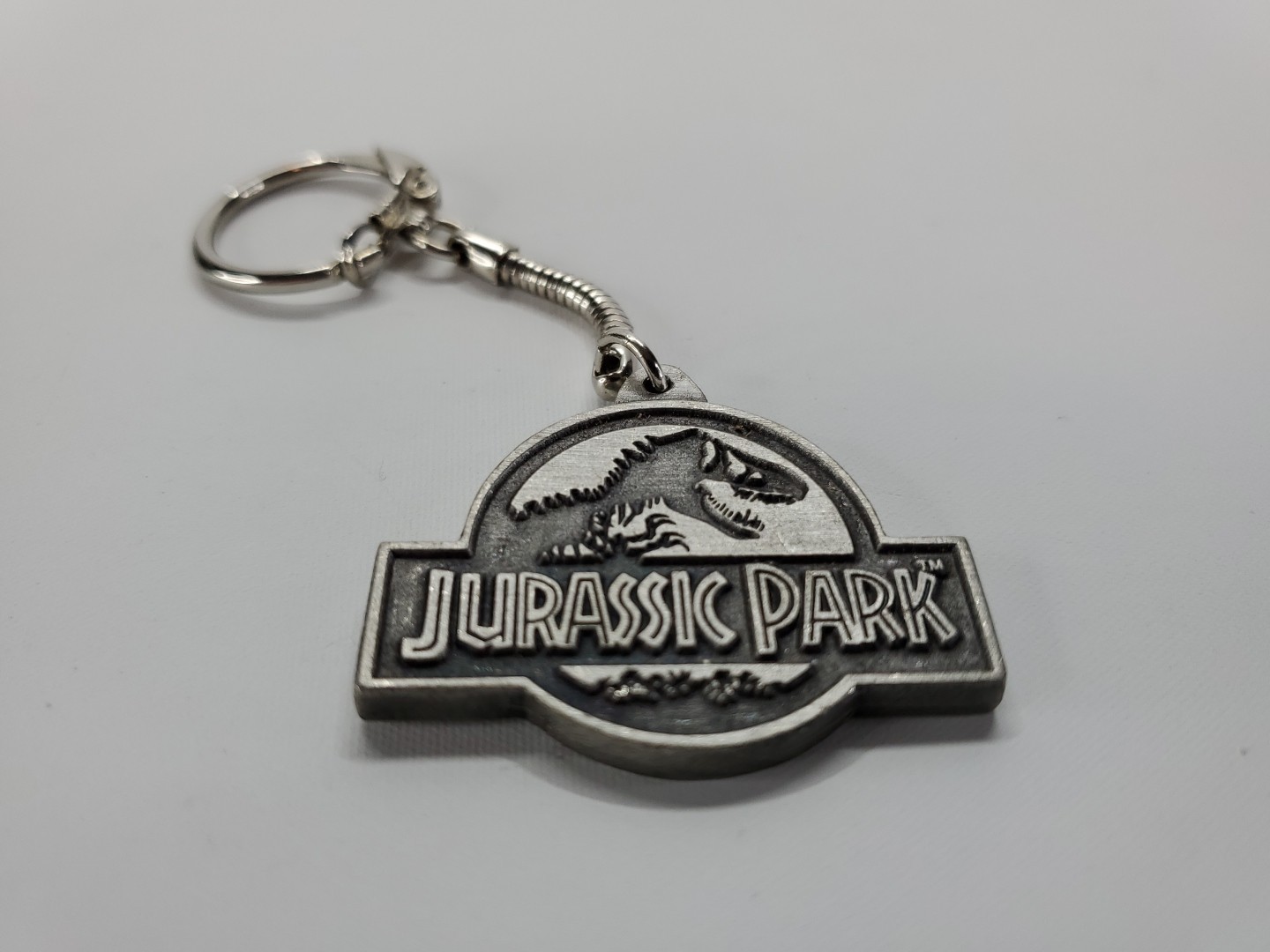 JURASSIC PARK KEYCHAIN Metal Key Chain 1992 Vintage