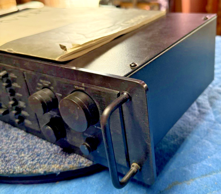 Carver Model C-16 Sonic Holography Stereo Preamplifier With Manual, Works