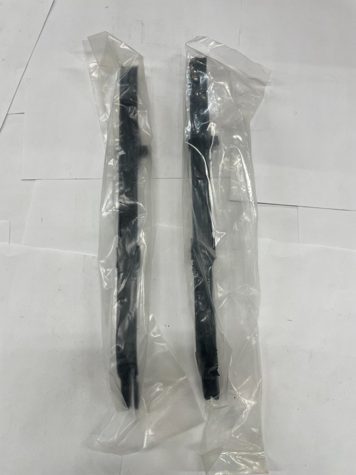 2X HONDA TRX 250 300  ATC 250ES BIG RED 250SX CAM CHAIN GUIDE RAIL 14620-HC4-005