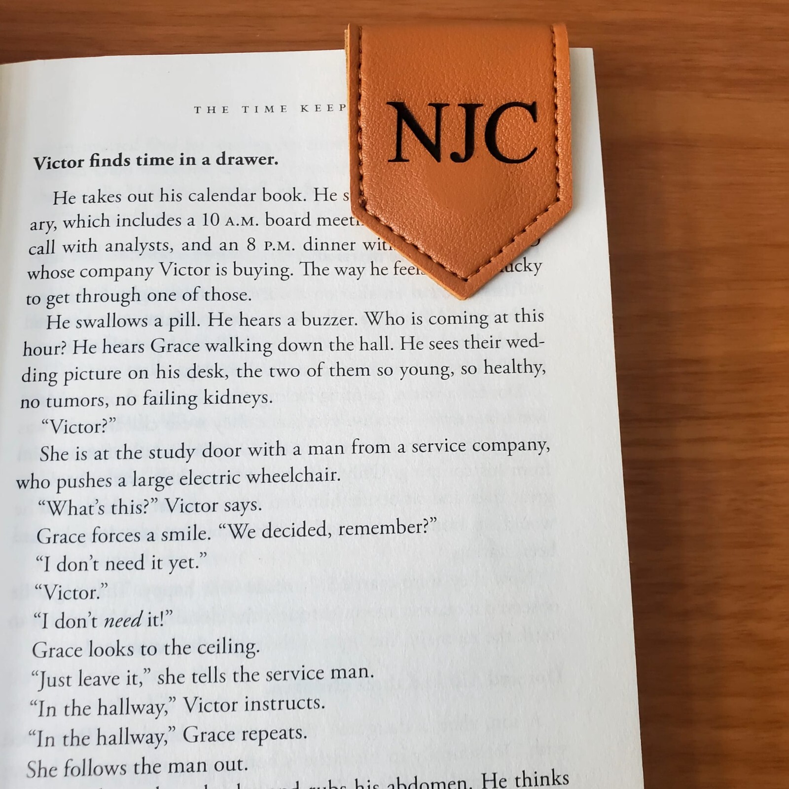 Leather Magnetic Bookmark, Personalized gift- Perfect Reader Gift for booklover