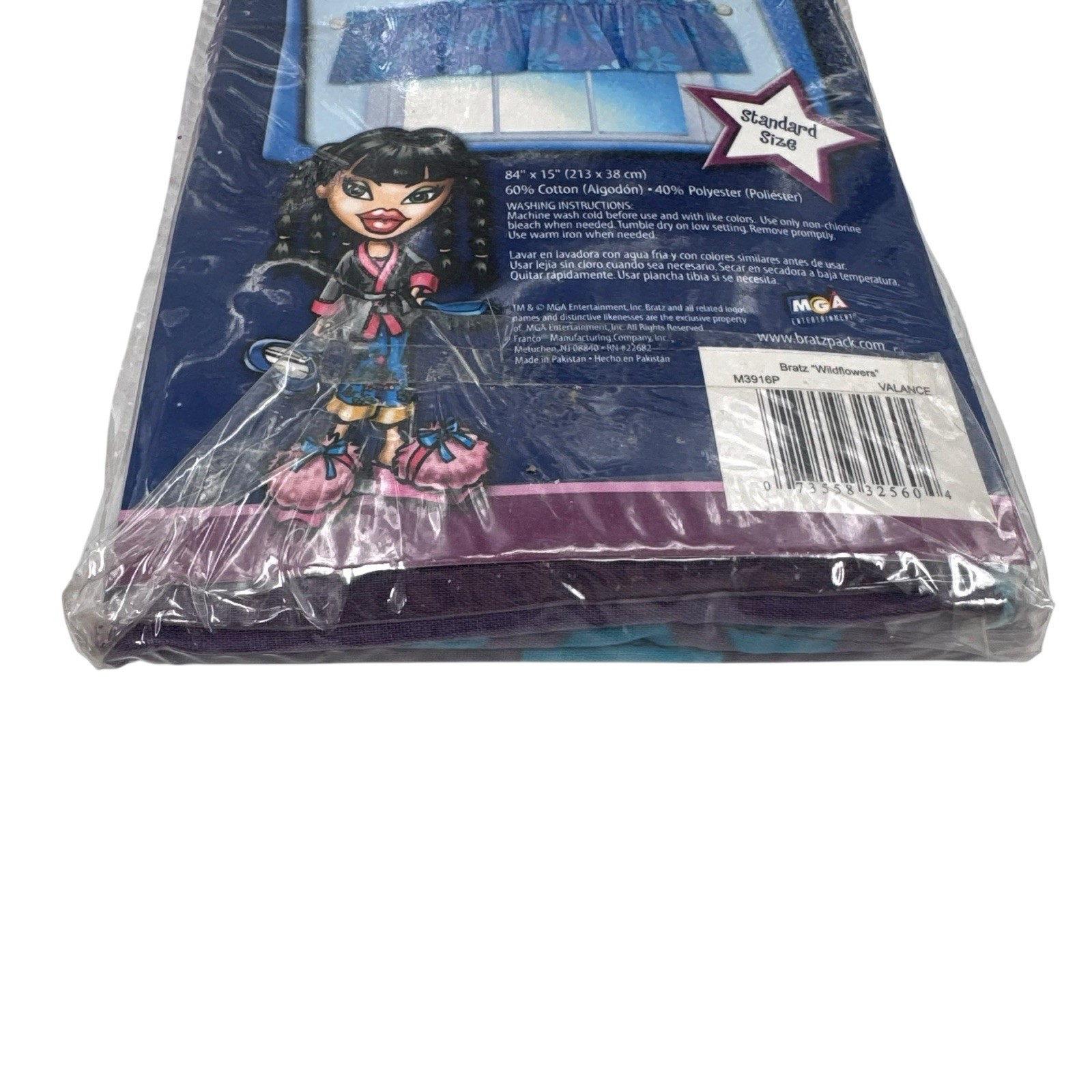 BRATZ "Wildflowers" Decorative Valance Standard Size Blue and Purple New