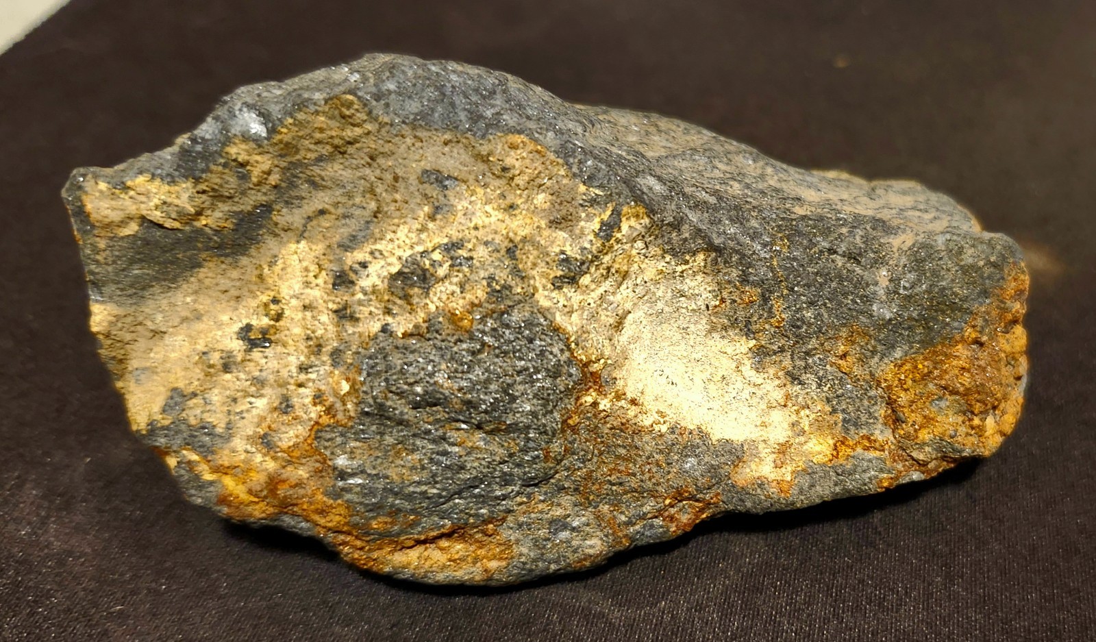 Gold and Platinum Mineral Specimen/ Black Hills South Dakota