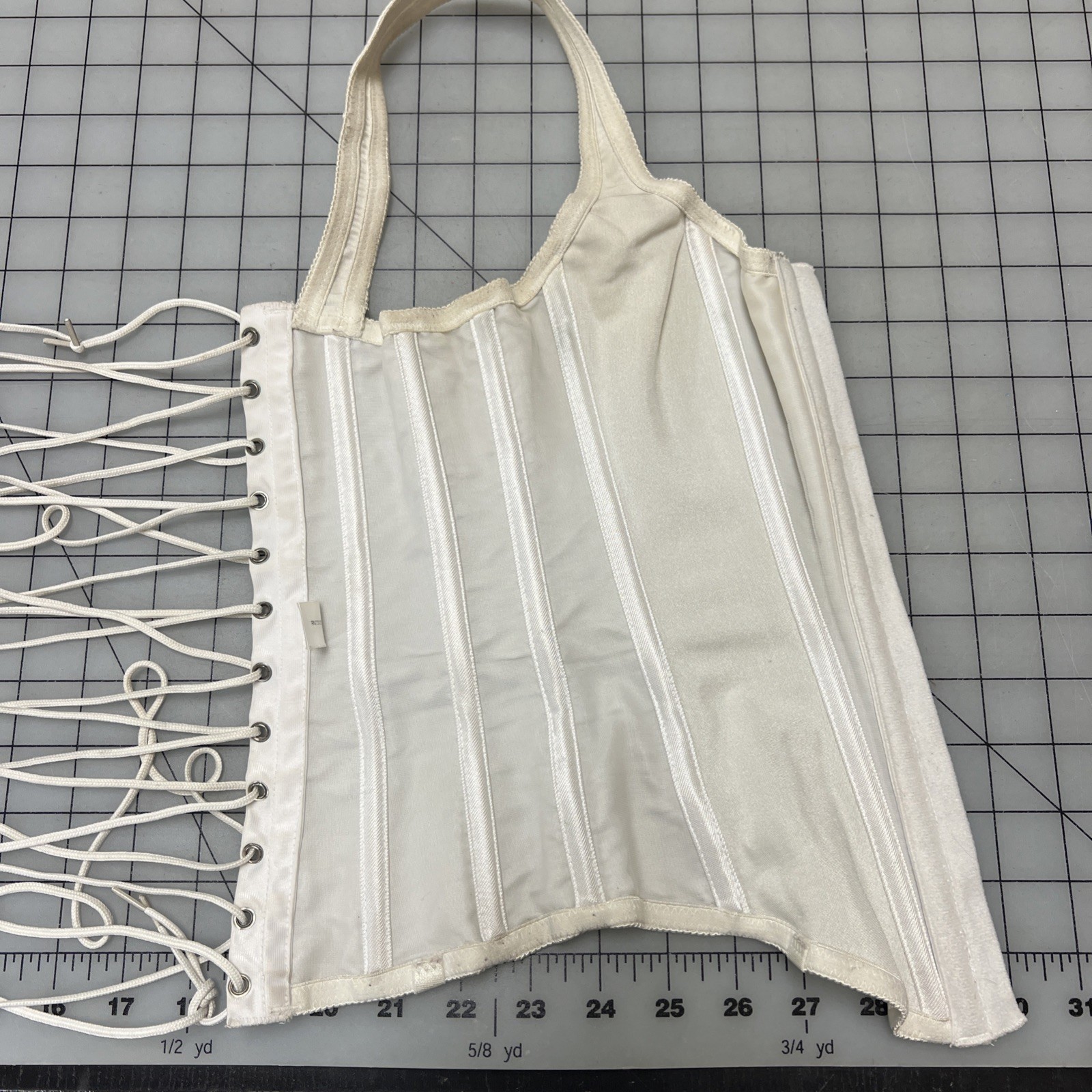 'Fredericks of Hollywood' Edwardian-Style Stretchy Corset, fits a 24"-28" Waist