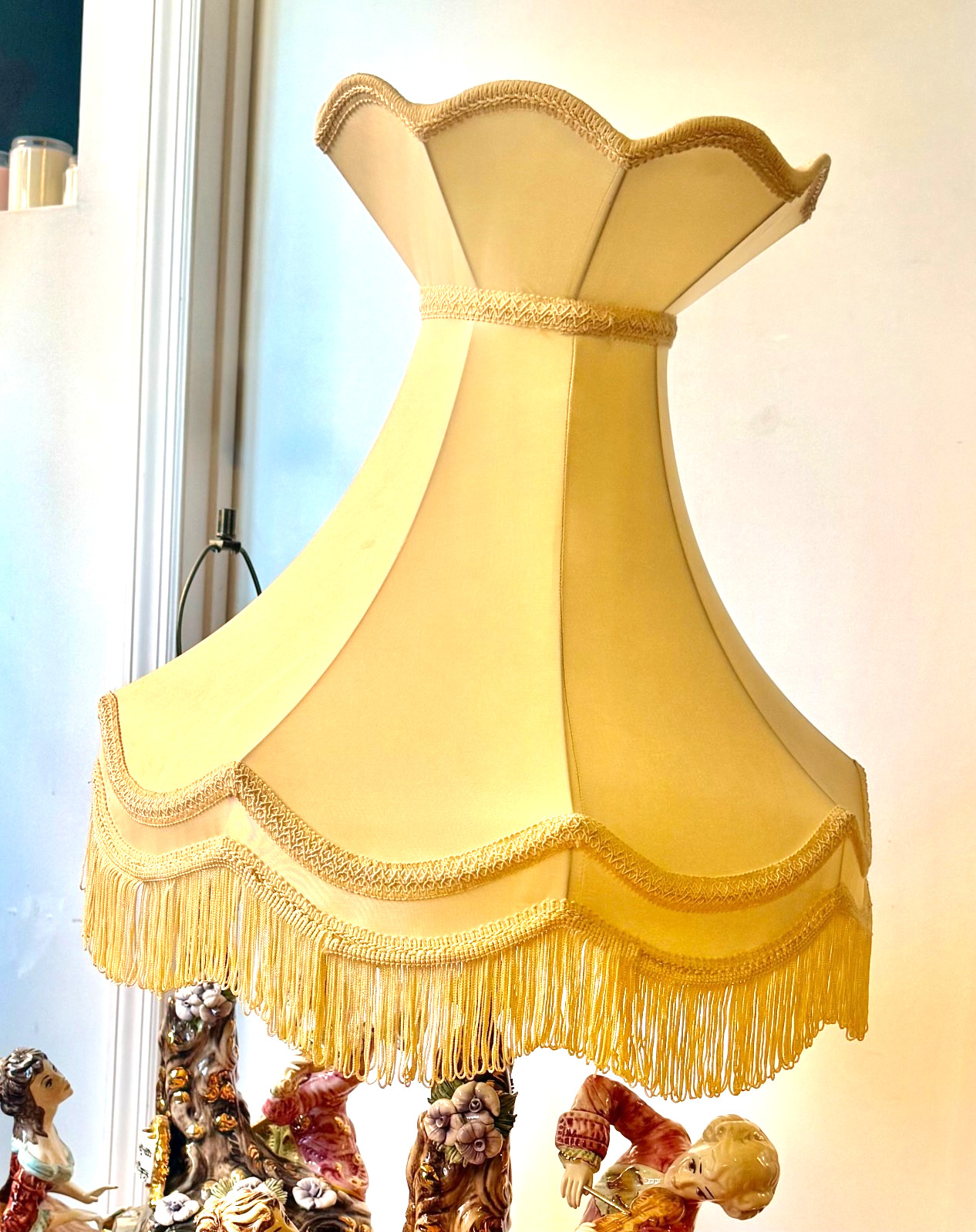 CAPODIMONTE SET of TWO 2 Figurine Lamp With Shade Made in Italy original