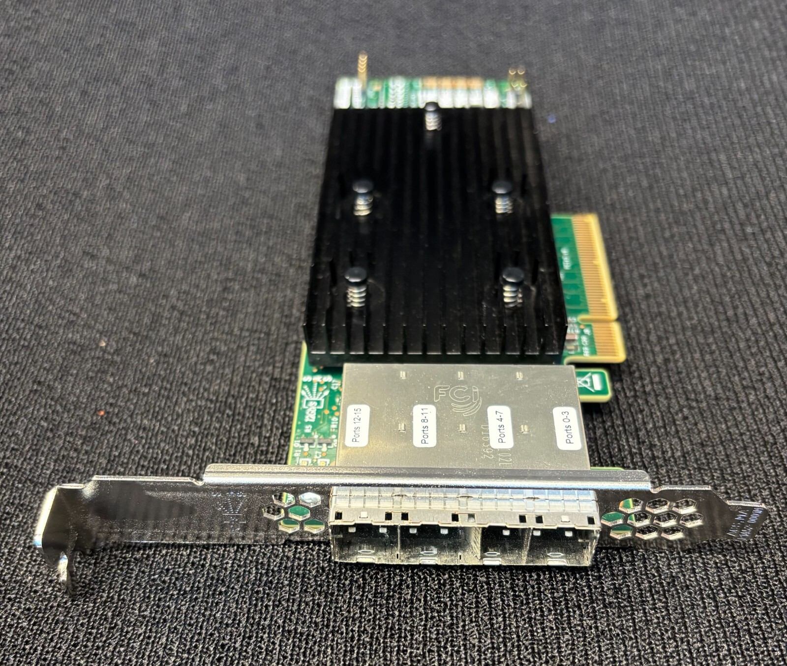 Avago LSI SAS9305-16e 4 port 16 channel HBA PCI-E3.0 x8 9305-16E High Profile ST