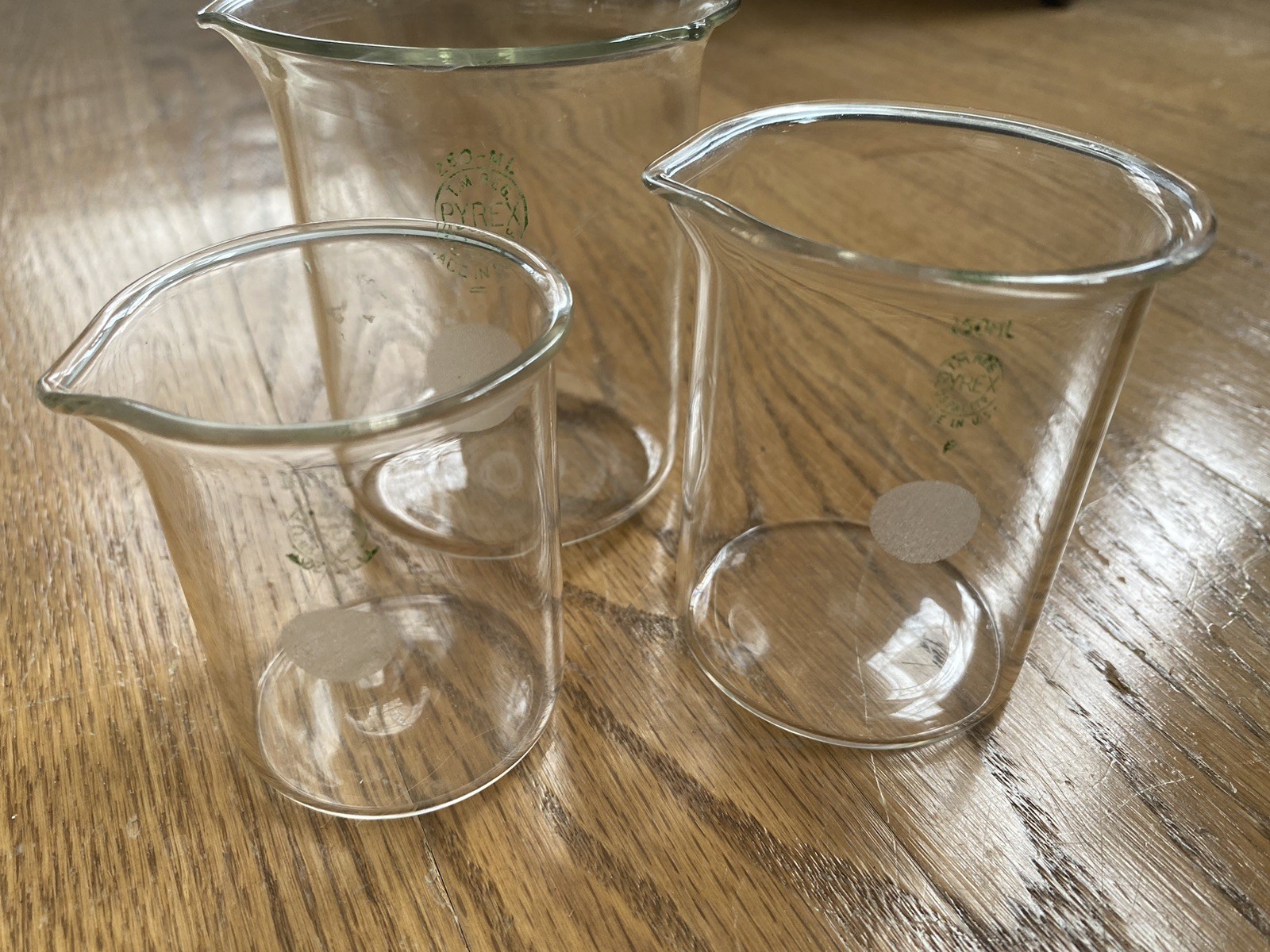 Lot of Vintage MCM Clear Glass Pyrex Low Form Beakers 100ml 150ML  250ML